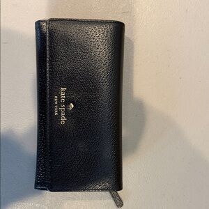 New! Kate Spade Black Textured Wallet